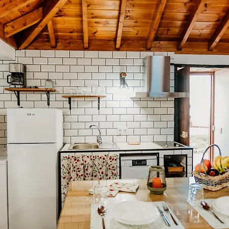 Casa Carballas Isabel Dağ evi *